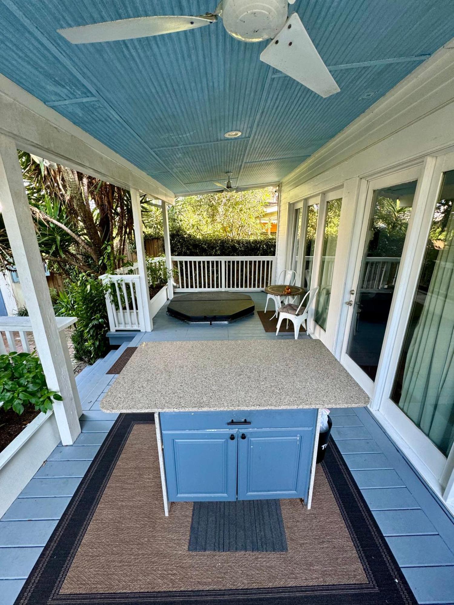 One Bedroom Apartment With Hot Tub 2 Blocks To Magazine Street New Orleans  Kültér fotó